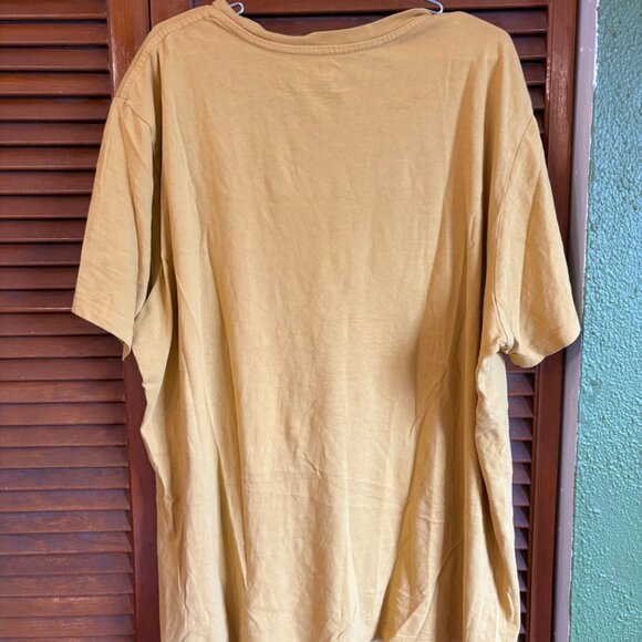 Vintage Levis Short Sleeve Yellow Logo Tee Unisex Size L - Picture 4 of 4